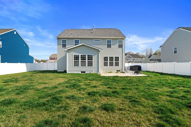 Building Photo - 30 Jeanette Ct