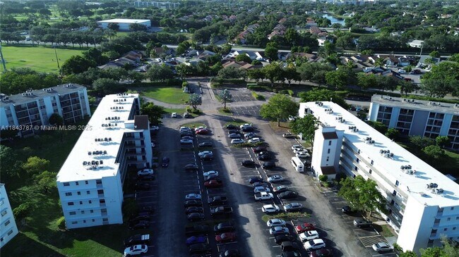 Building Photo - 8550 N Sherman Cir