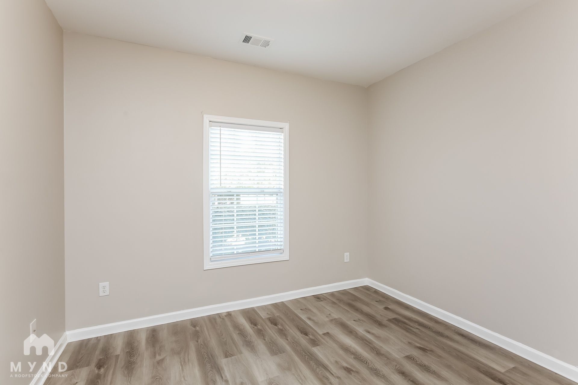 Building Photo - 3485 Bridle Brook Dr NE