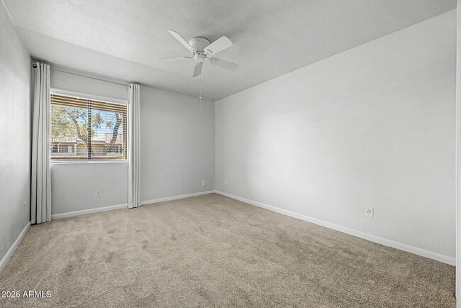 Building Photo - 5995 N 78th St