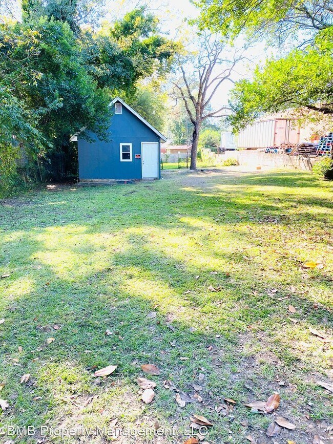 Building Photo - 3 br, 1 bath House - 324 Boyce Street