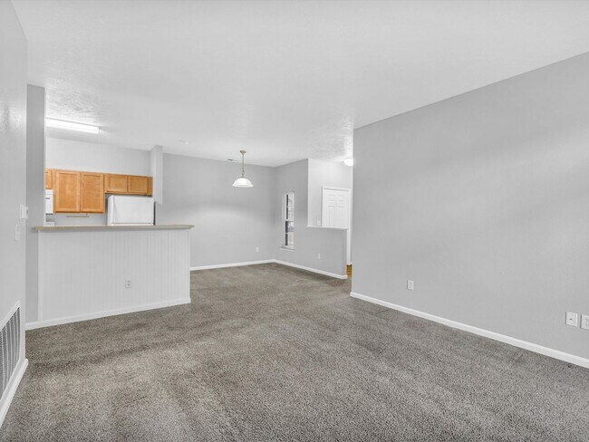 Building Photo - 8584 Lincoln Ave