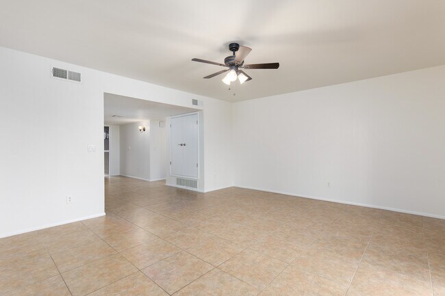 Building Photo - 7711 E 39th St