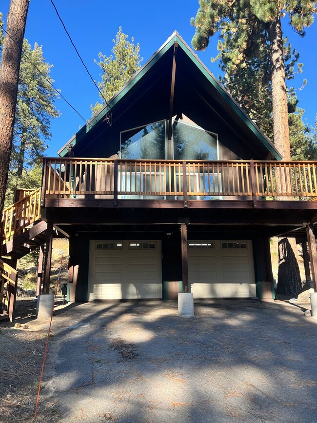 Building Photo - Donner Lake Ski Lease — Fully Remodeled Home | Walk to Lake & Market