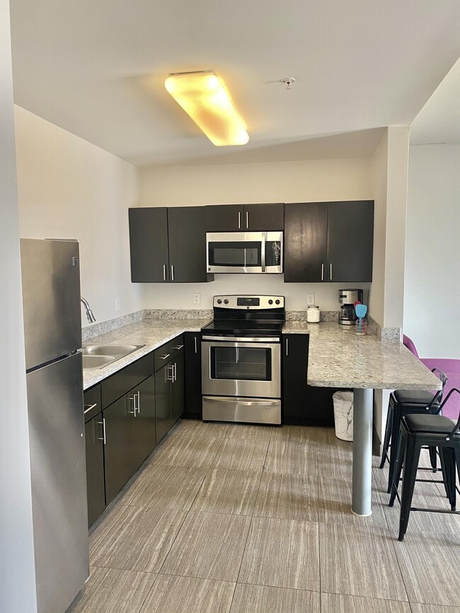 Building Photo - 502 Shiloh Dr