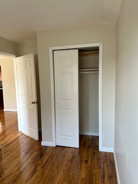 Building Photo - 2861 Grace Ave