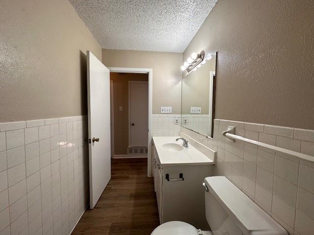 Building Photo - 1904 Starling Ct