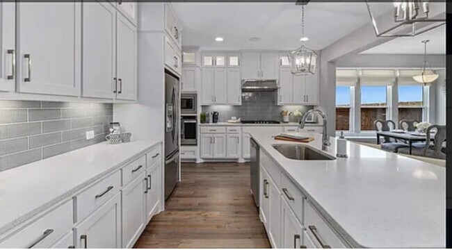 Building Photo - 1759 Bluebird Ct