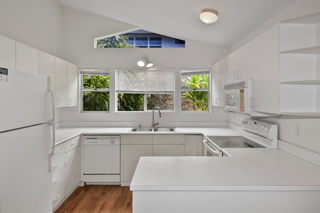 Building Photo - 75-217-217 Nani Kailua Dr