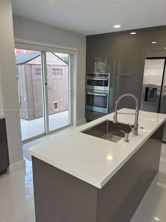 Building Photo - 10225 NW 57th Terrace