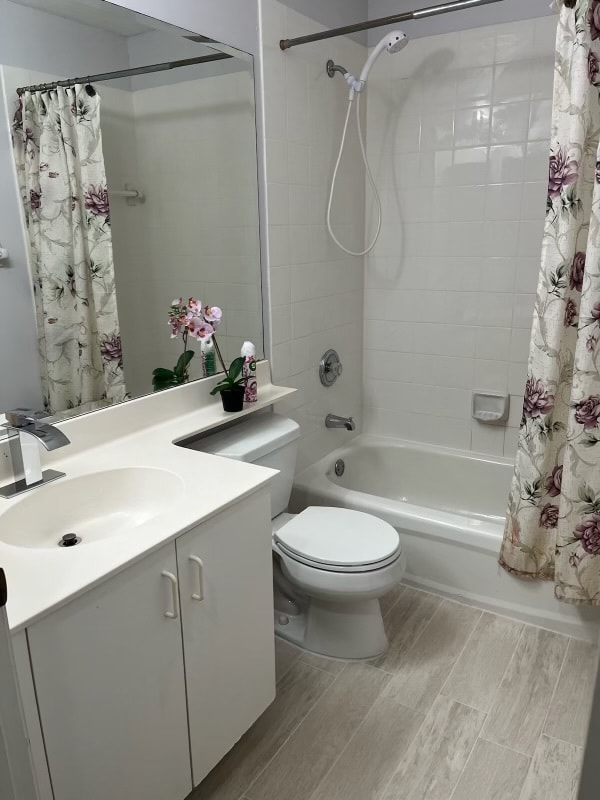 Building Photo - 11210 NW 73rd Terrace