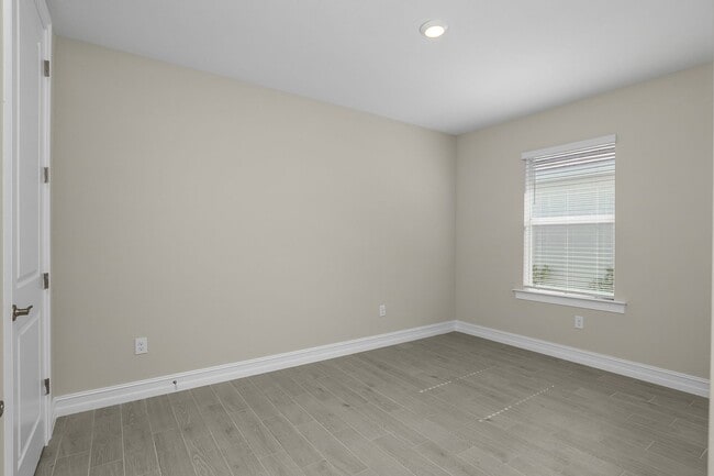 Building Photo - ** 3Bed/2Bath ~ Stunning Villa In the Heart of Estero ~ Milan Villas **