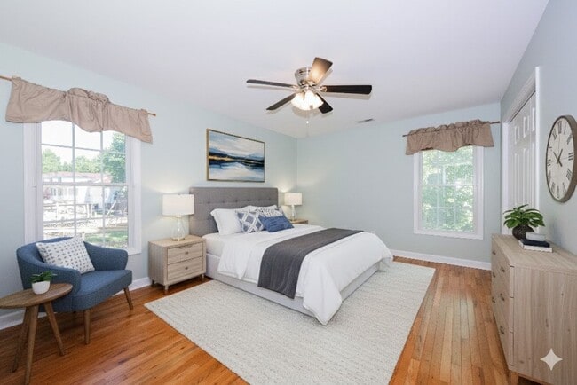 Building Photo - 237 Riverbend Rd