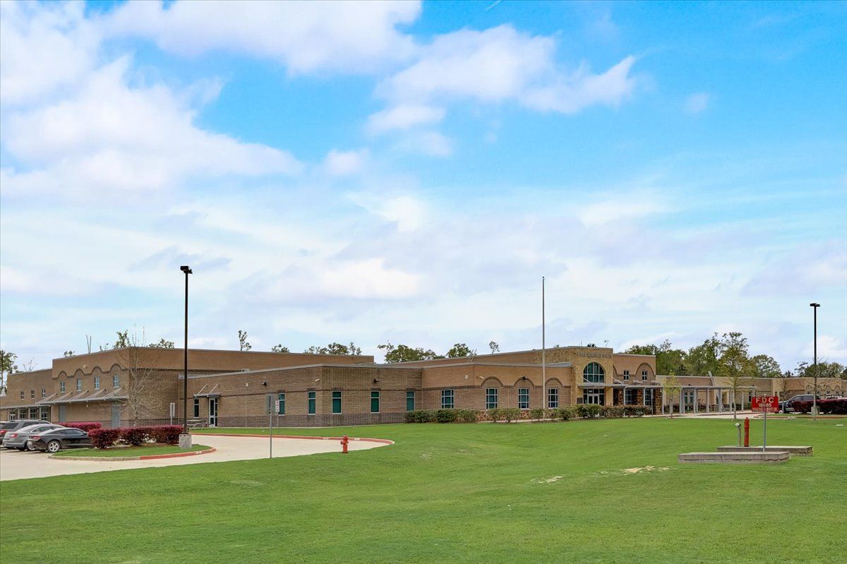 Building Photo - 18515 Cepagatti Dr