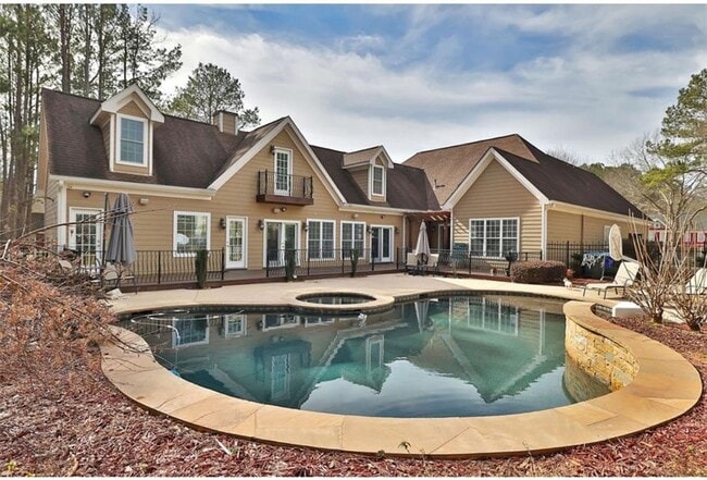 Building Photo - 110 Stanley Oaks Pl