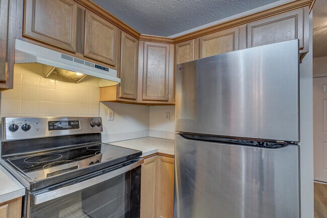 Building Photo - 632 Vonbryan Trace