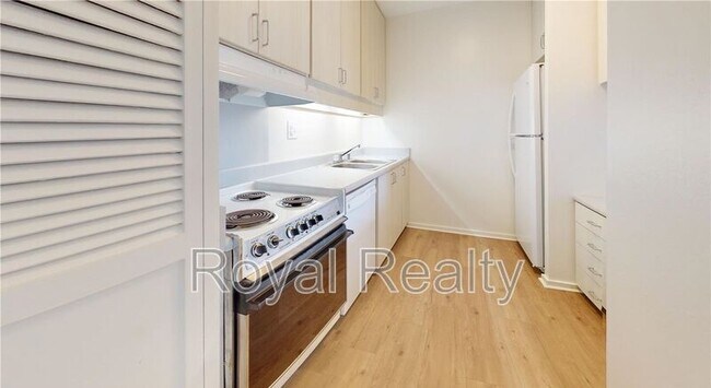 Building Photo - 1610 Kanunu St