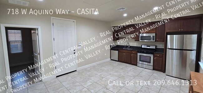 Building Photo - Beautiful Cozy Casita 1 Bedroom 1 Bath  Mo...