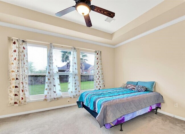 Building Photo - 25431 Hall Meadow Ln