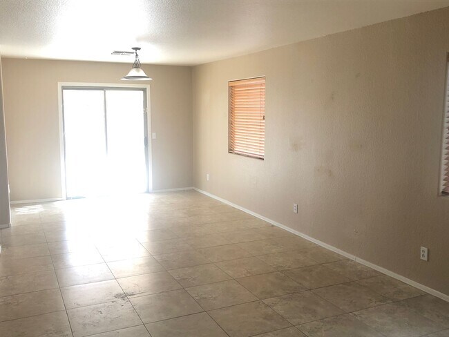 Building Photo - 3 bedroom rental in Johnson Ranch