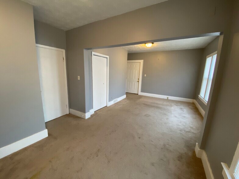 Building Photo - 8650 Agnes St