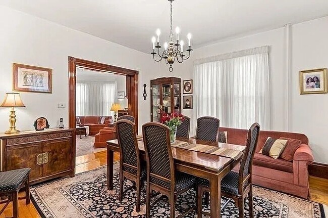 Building Photo - 58 Boston St