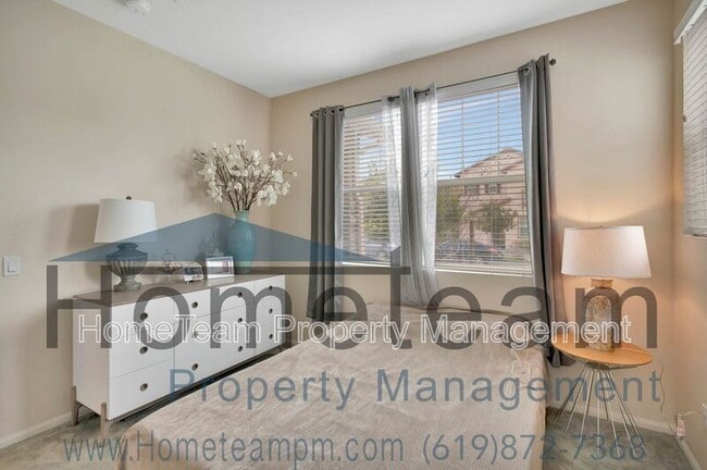 Building Photo - 1315 Ortega St