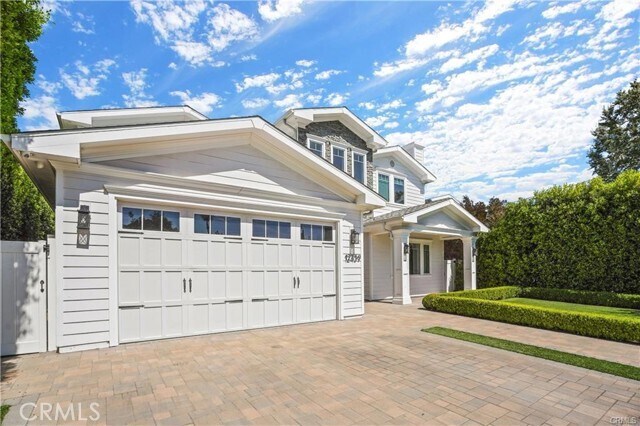 Building Photo - 12439 Kling St