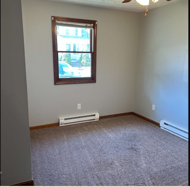 Building Photo - 512 Braddock St