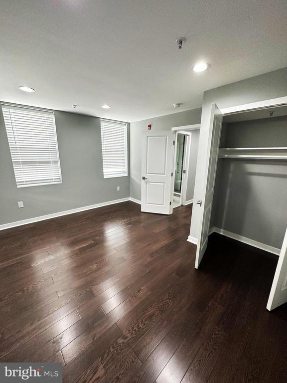 Building Photo - 1801 W Venango St