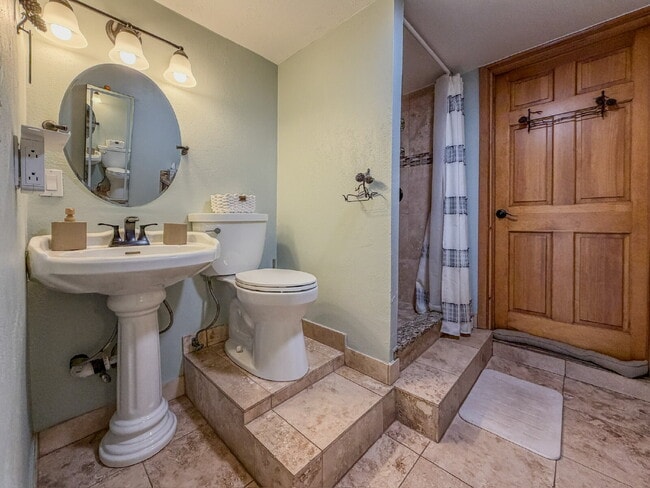 Building Photo - Cozy FURNISHED or  Unfurnished  2-Bed, 2-Bath Haven  on the creek!