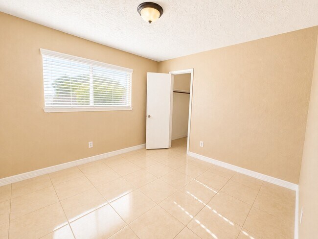 Building Photo - 2507 Ciderwood Dr