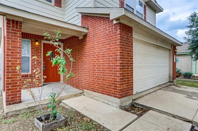 Building Photo - 1700 Anise Dr