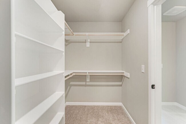 Building Photo - 7009 NE 132nd Way