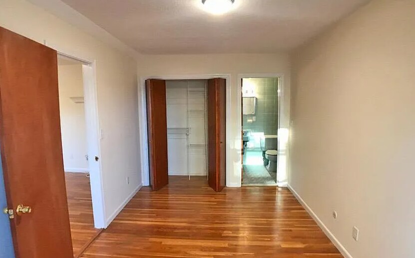 Building Photo - 1999 Commonwealth Ave