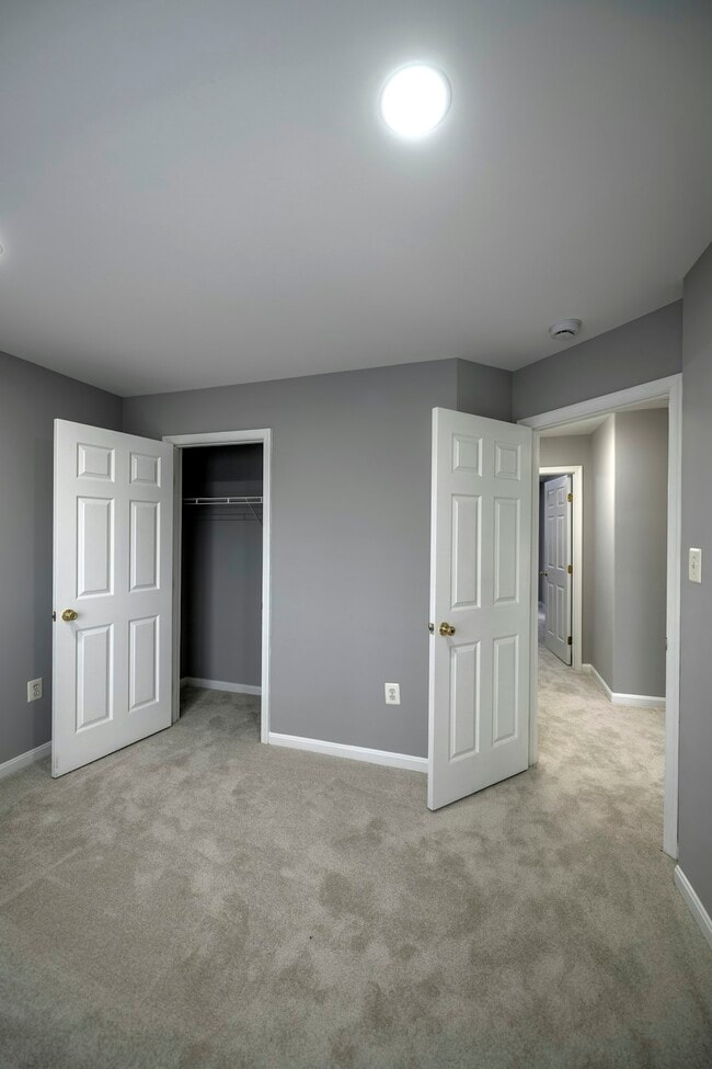 Building Photo - 21749 Tottenham Hale Ct