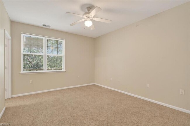 Building Photo - 5212 Nuthall Dr