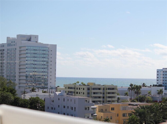 Building Photo - 6820 Indian Creek Dr