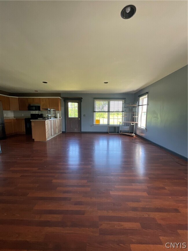Building Photo - 29841 US-20
