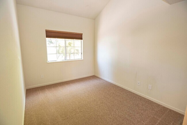 Building Photo - 2801 Cozumel Cir