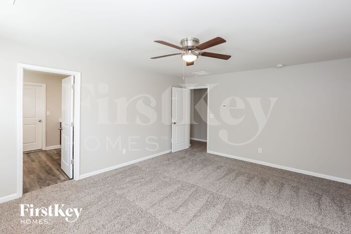 Building Photo - 9629 Hamel St