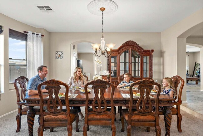 Building Photo - 4123 S Adelle