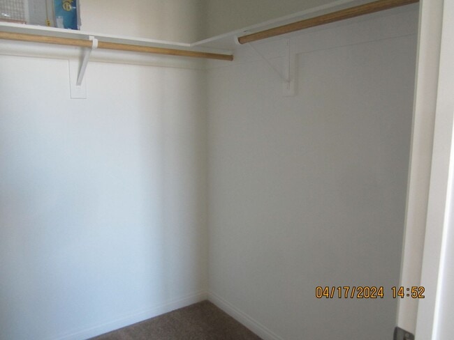 Building Photo - COOL POOL, PARKS AND NEAR NEW 3 BR PLUS DEN IN MEINFEE