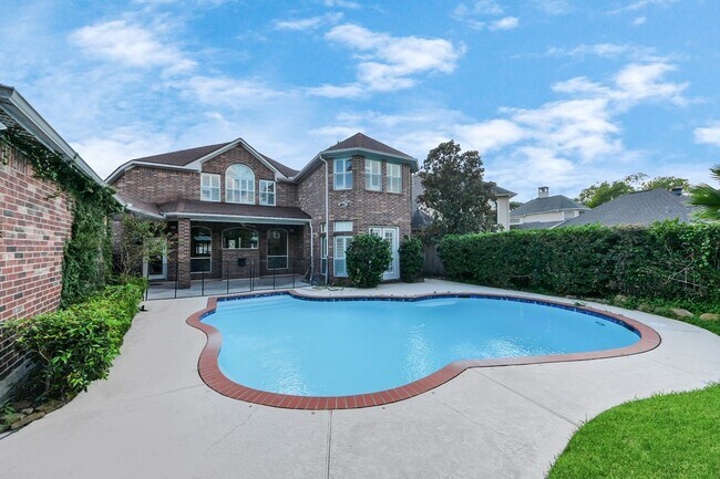 Building Photo - 13614 Ashley Run
