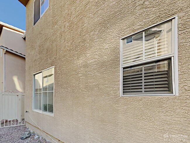 Building Photo - 8940 Annabeth Ct