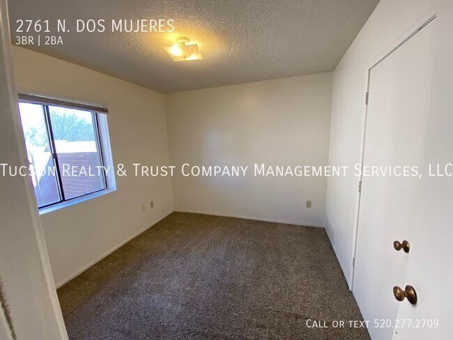 Building Photo - 2761 Dos Mujeres Ave