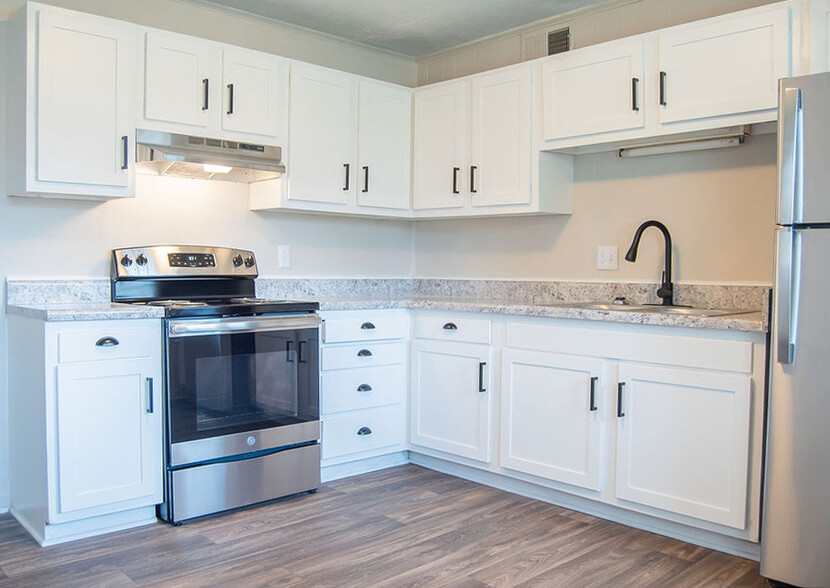 Ask about our renovated units! - Osprey Cove South Apartments