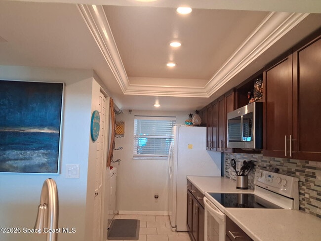 Building Photo - 1860 N Atlantic Ave