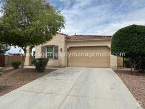 Building Photo - 748 S 201st Ln