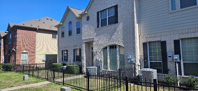 Primary Photo - 2754 Misty Heath Ln